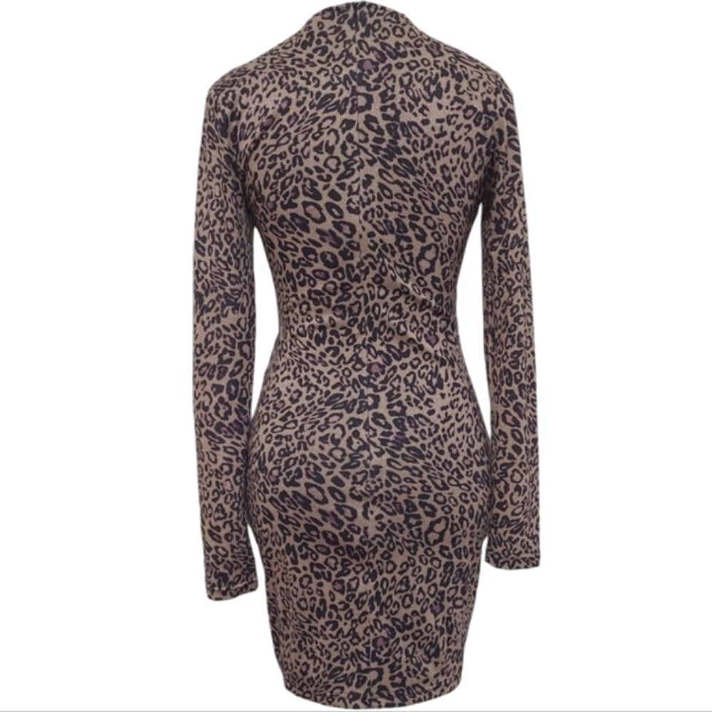 🆕️ superdown 'Laurie' Faux Wrap Dress - Picture 4 of 12